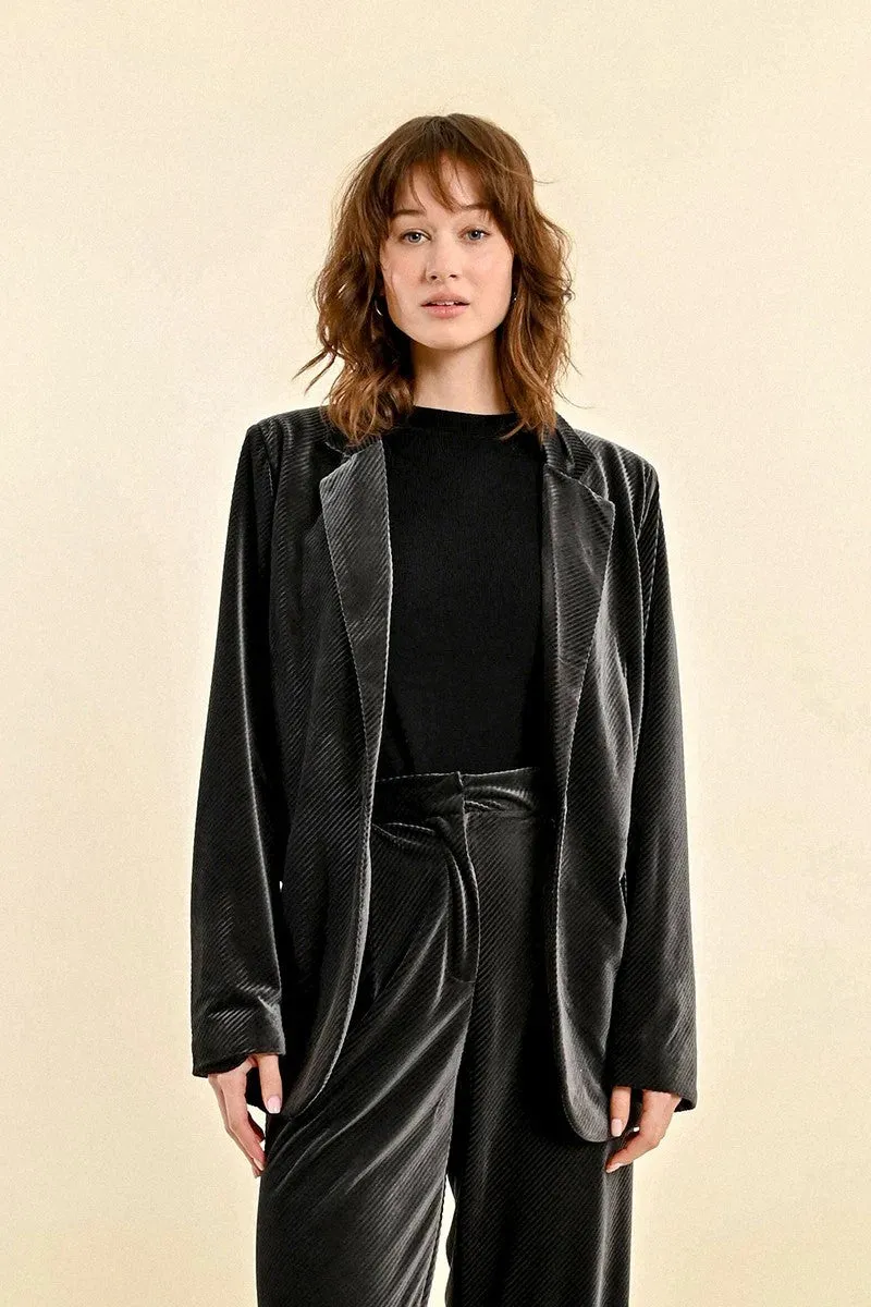 Maya Velvet Blazer