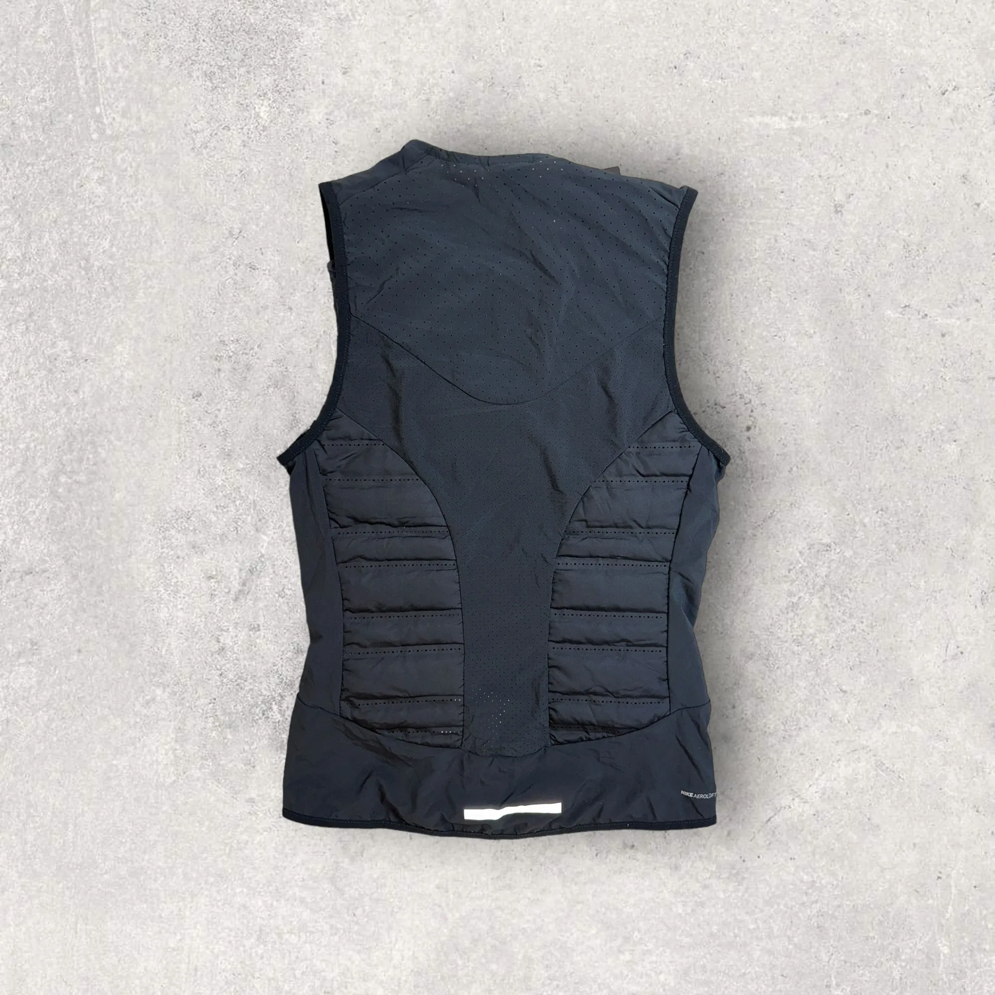 NIKE AEROLOFT REFLECTIVE GILET - BLACK