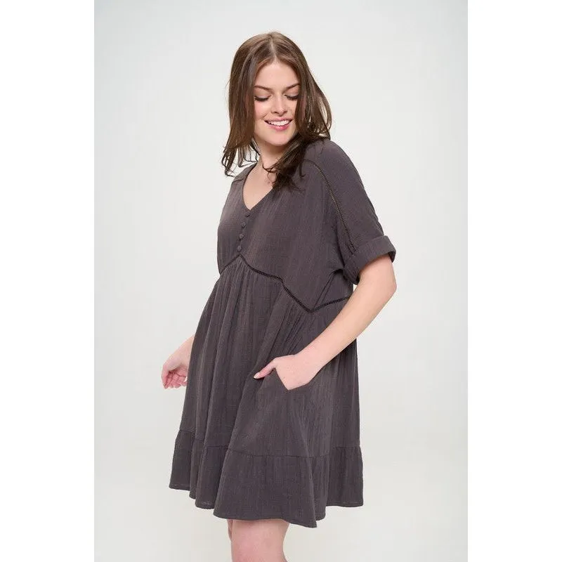 PLUS SIZE SHORT SLV BUTTON DOWN V-NECK SHORT DRESS